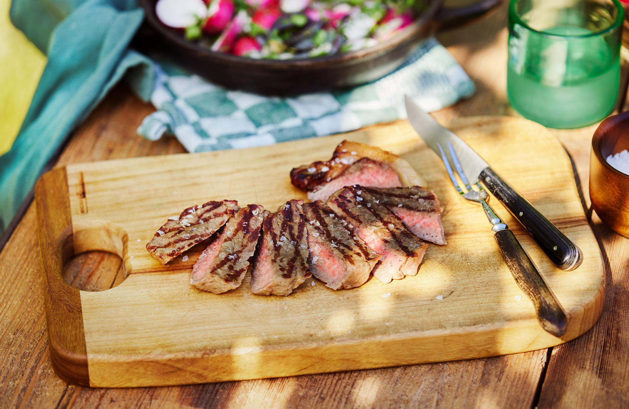 Ierse entrecote met gegrilde radijsjes